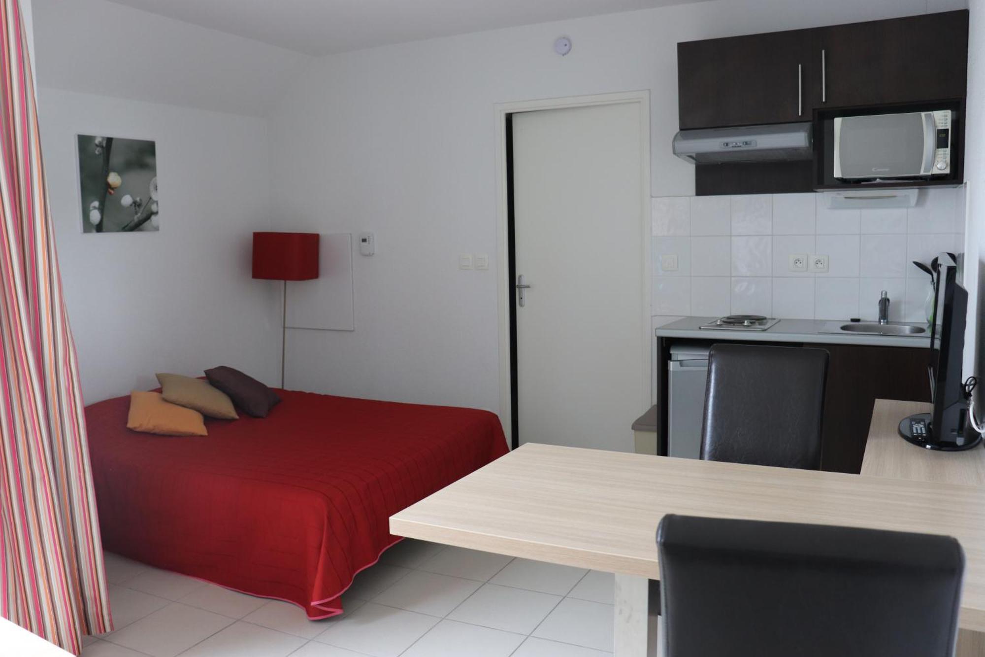 Residence De La Source By Euclenima Salies-de-Bearn Bilik gambar